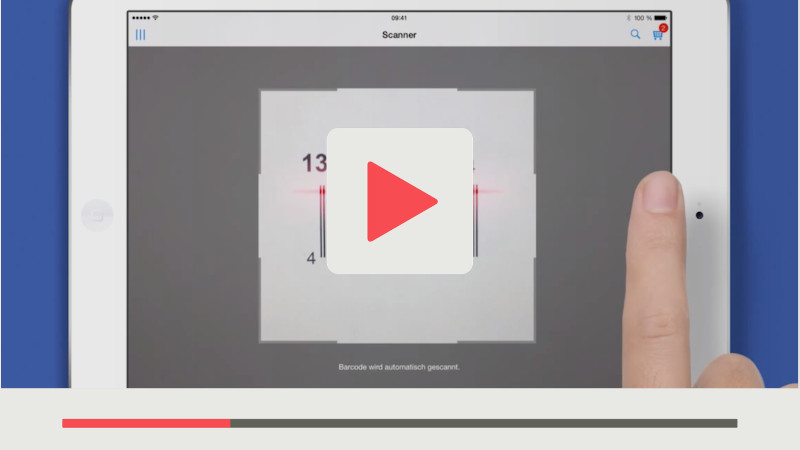 Erklärvideo einer App von Facility World iPad wird verwendet blauer Hintergrund